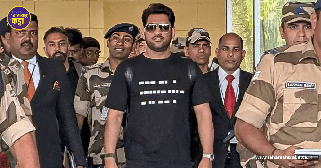 Dhoni T-Shirt Message and Maharashtra katta